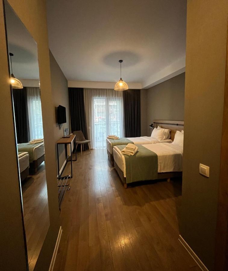 Hotel Stancia Kazbegi - City Center Esterno foto